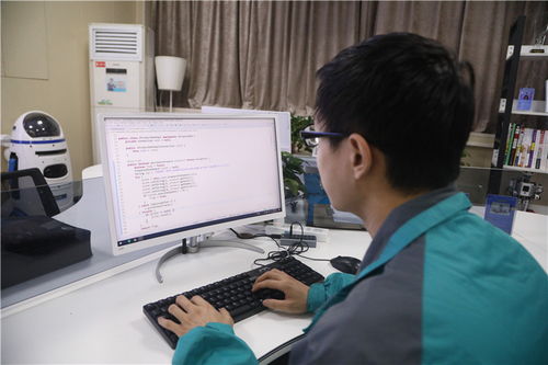 西安新華電腦軟件學(xué)校 陜西領(lǐng)先的計算機技術(shù)培訓(xùn)基地