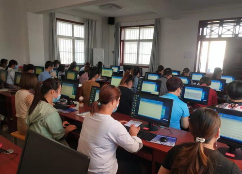 寶雞鳳翔免費技能培訓(xùn)助力重點群體就業(yè)——計算機技術(shù)培訓(xùn)賦能未來